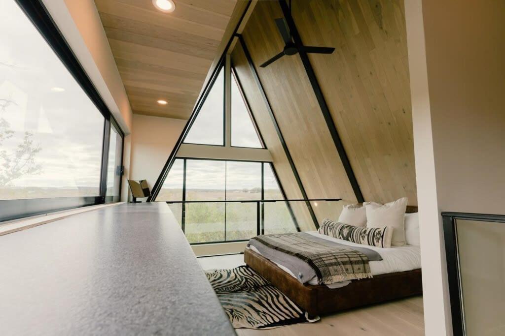 The Pedernales A-Frame Villa Fredericksburg Dış mekan fotoğraf